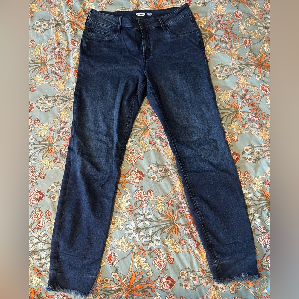 Old Navy Women’s Rockstar Super Skinny Ankle Jean